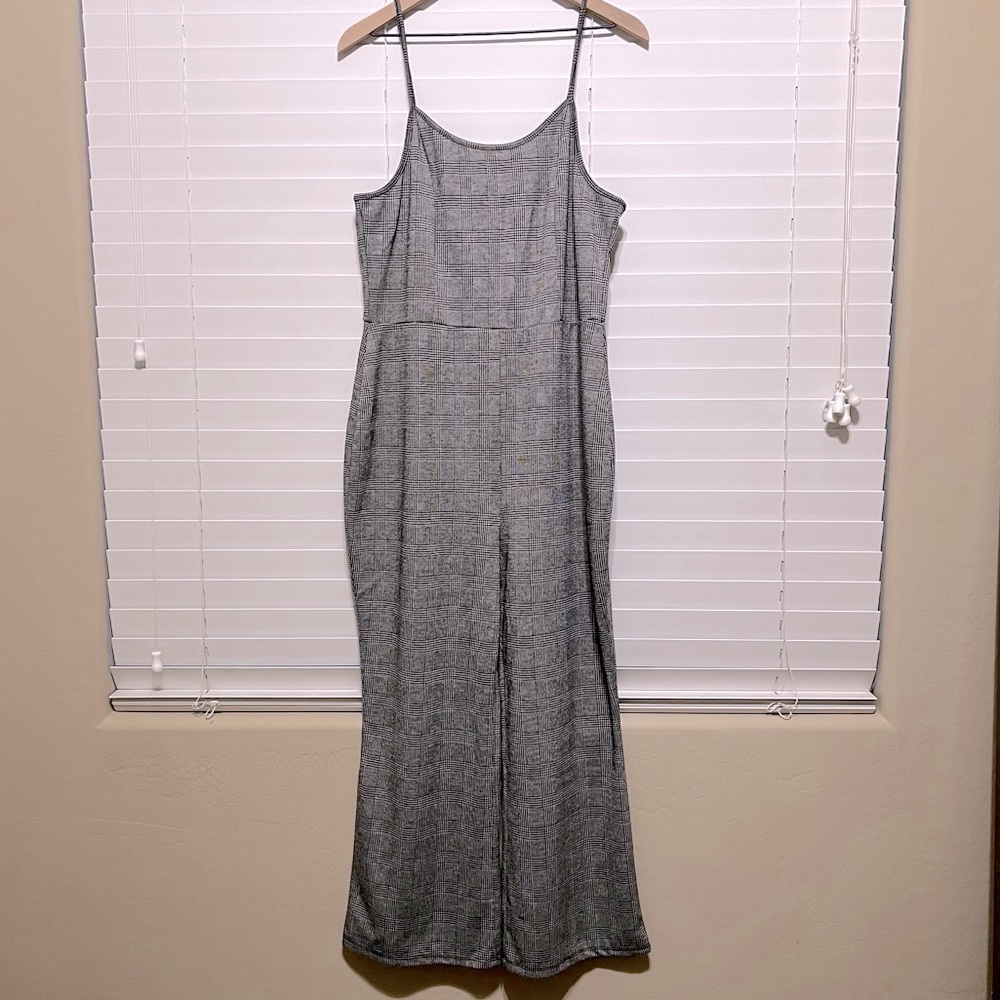 Wild Fable Women’s Jumpsuit/Romper Black and White Plaid Size-XXL   NWT